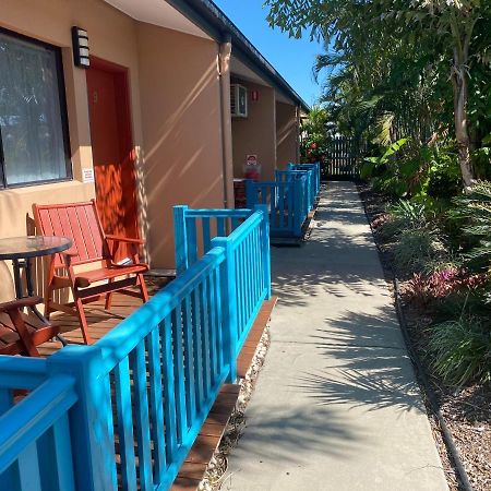 Bluewater Harbour Motel Bowen Exterior photo