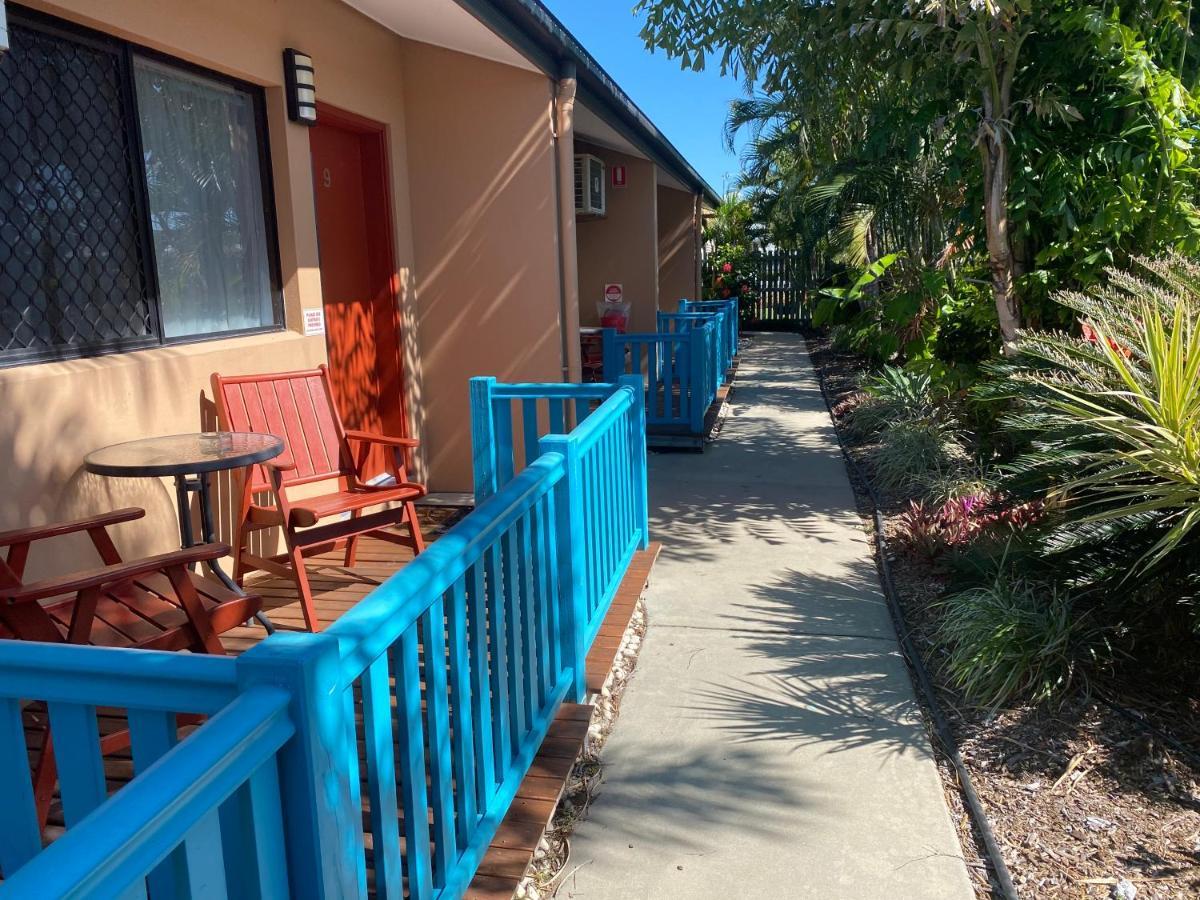 Bluewater Harbour Motel Bowen Exterior photo