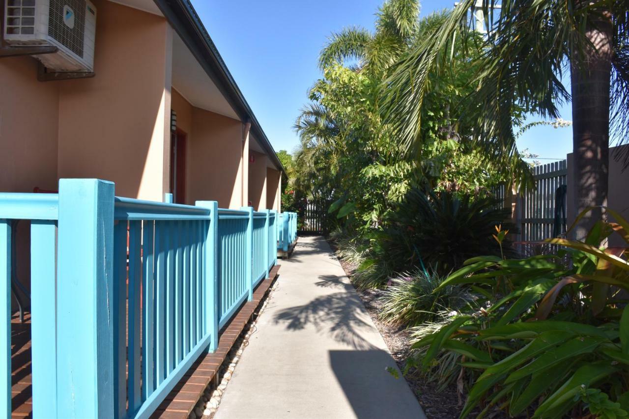 Bluewater Harbour Motel Bowen Exterior photo